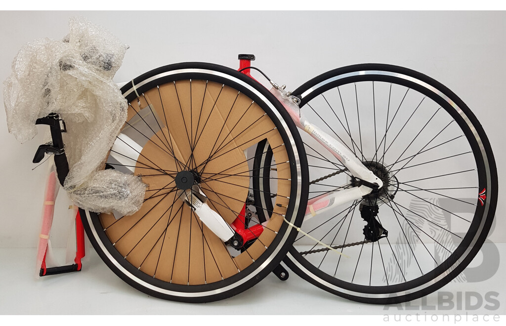 Cell Bikes Apache 7 Speed Road Bike