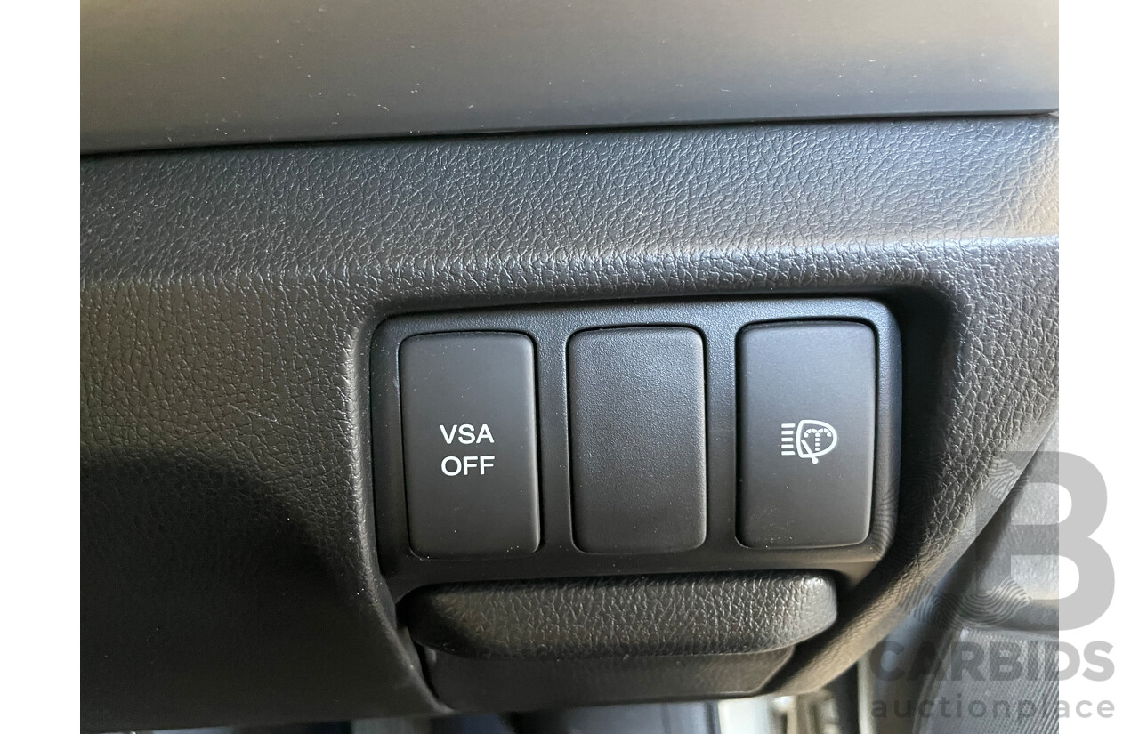 03/11 Honda Accord V6 FWD 50 4D Sedan Beige 3.5L