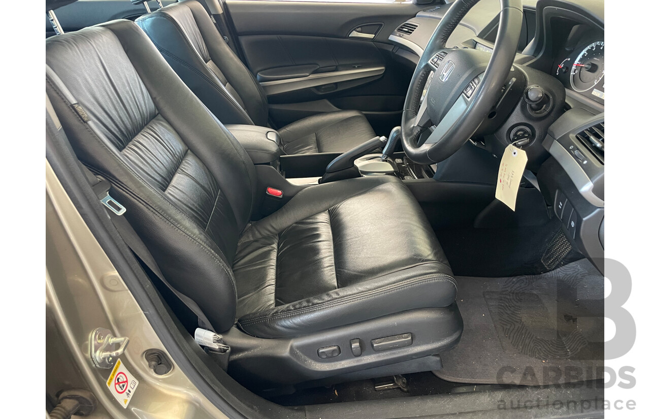 03/11 Honda Accord V6 FWD 50 4D Sedan Beige 3.5L