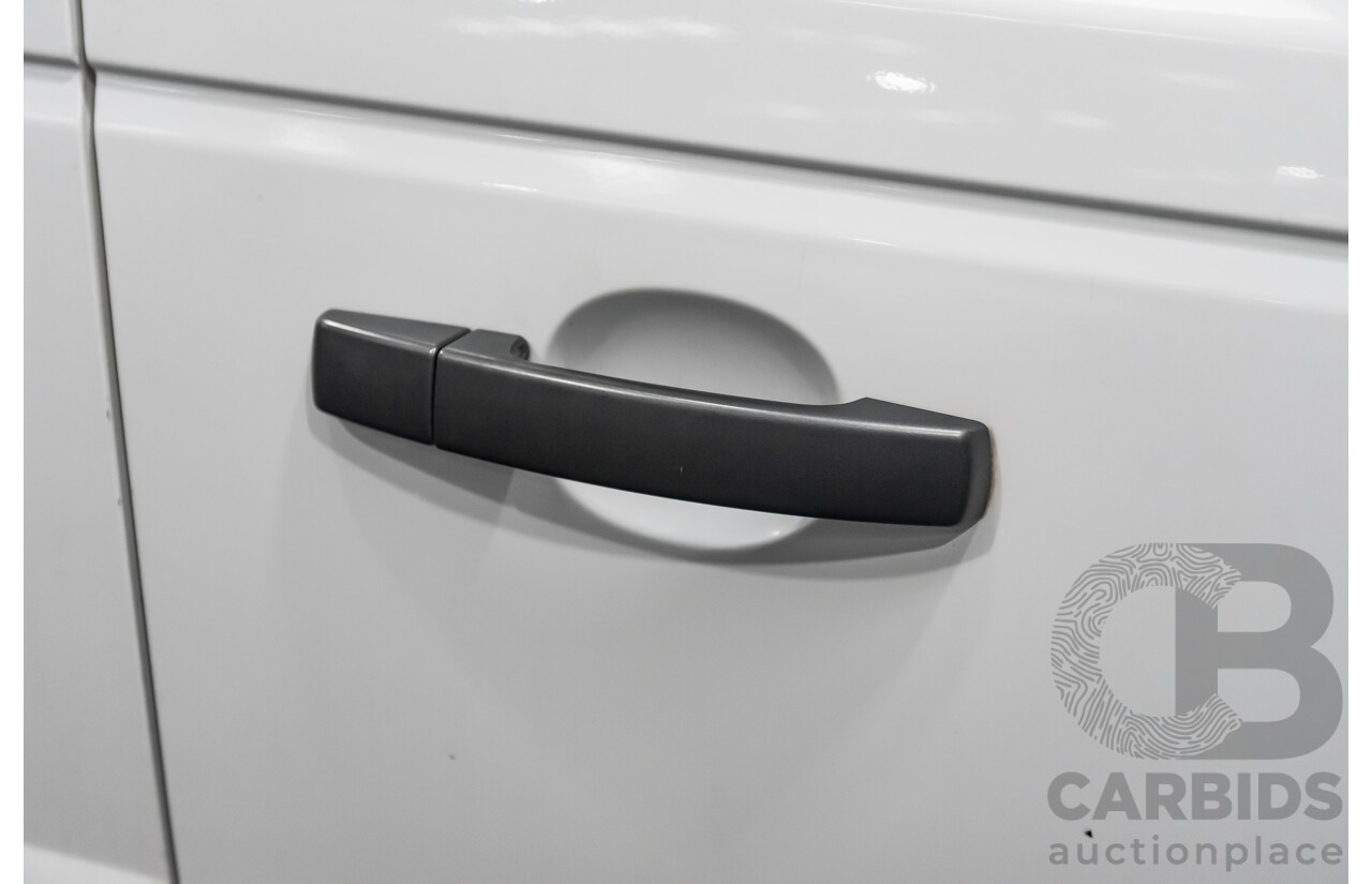 04/2011 Land Rover Range Rover Sport 3.0 TDV6 (4x4) MY10 White 4d Wagon Turbo Diesel 3.0L