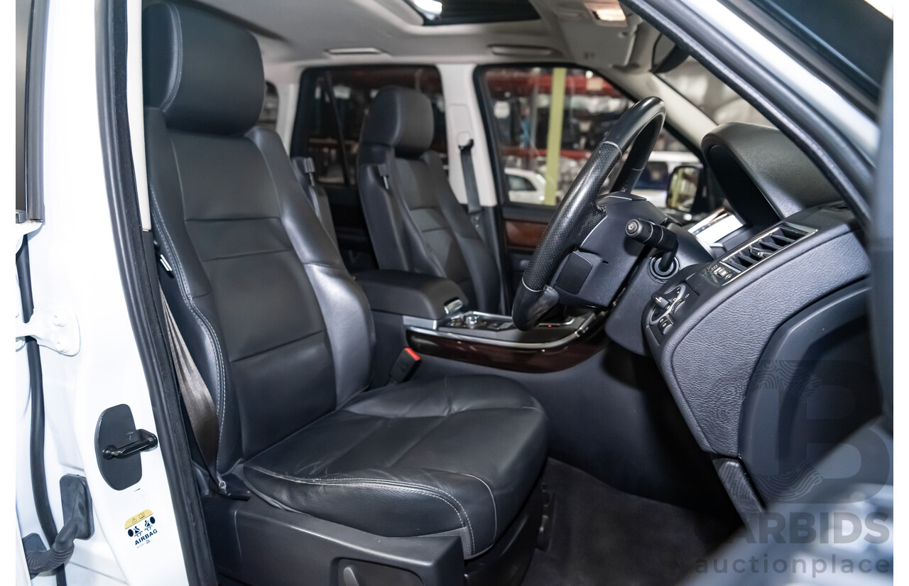 04/2011 Land Rover Range Rover Sport 3.0 TDV6 (4x4) MY10 White 4d Wagon Turbo Diesel 3.0L