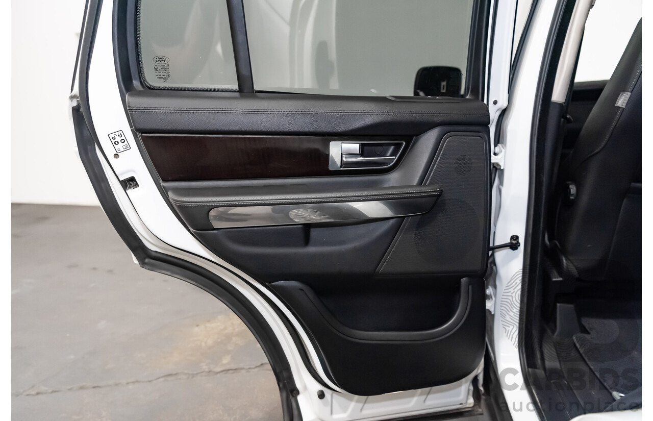 04/2011 Land Rover Range Rover Sport 3.0 TDV6 (4x4) MY10 White 4d Wagon Turbo Diesel 3.0L