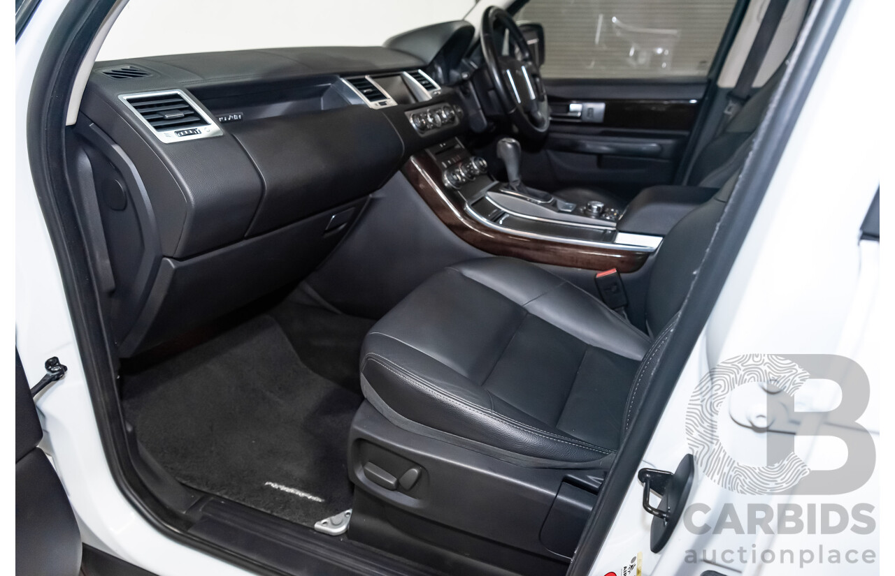 04/2011 Land Rover Range Rover Sport 3.0 TDV6 (4x4) MY10 White 4d Wagon Turbo Diesel 3.0L