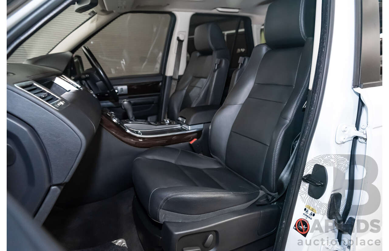 04/2011 Land Rover Range Rover Sport 3.0 TDV6 (4x4) MY10 White 4d Wagon Turbo Diesel 3.0L