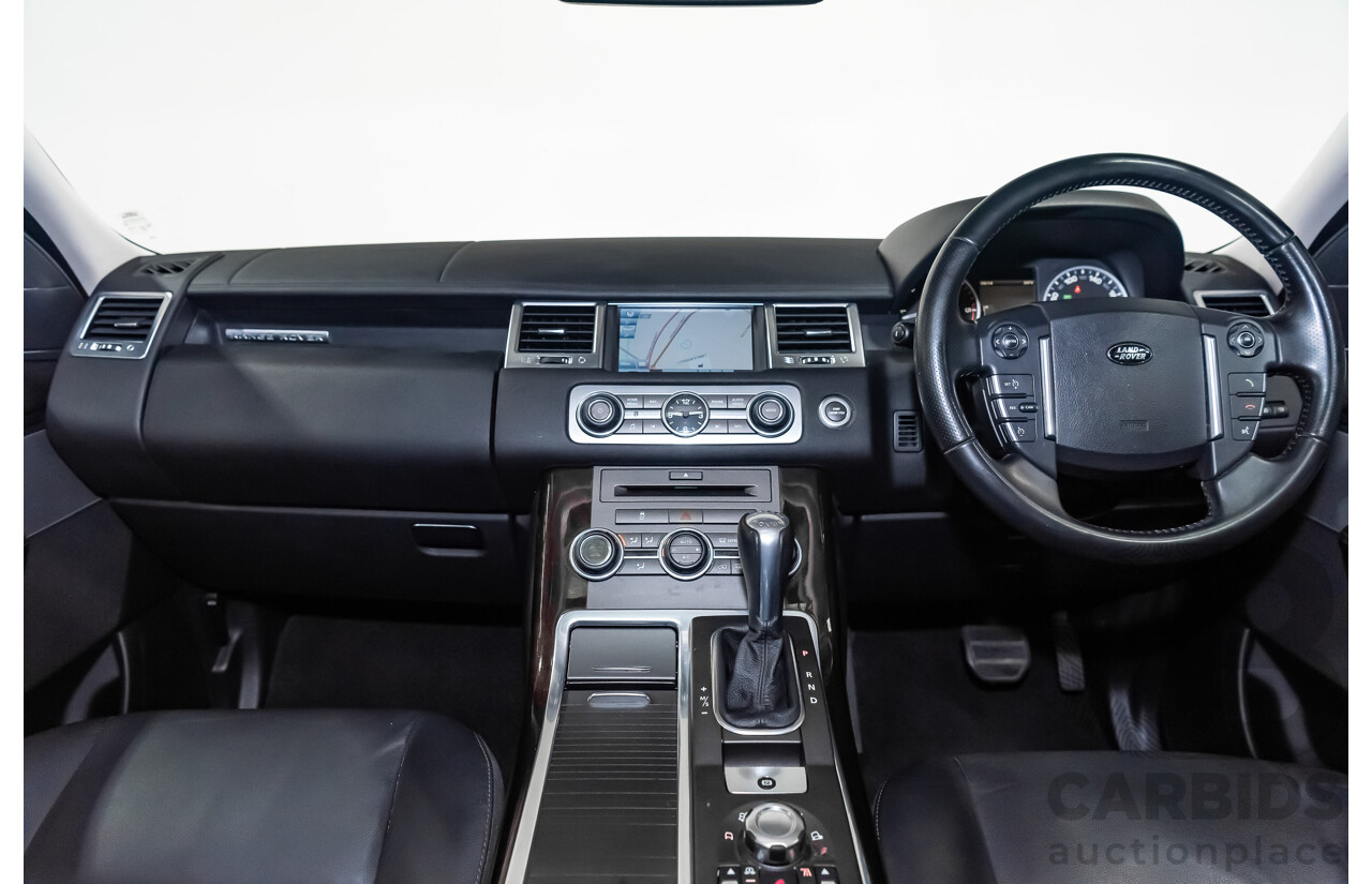 04/2011 Land Rover Range Rover Sport 3.0 TDV6 (4x4) MY10 White 4d Wagon Turbo Diesel 3.0L