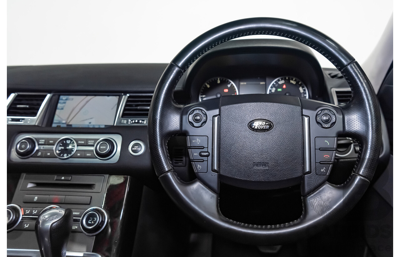 04/2011 Land Rover Range Rover Sport 3.0 TDV6 (4x4) MY10 White 4d Wagon Turbo Diesel 3.0L