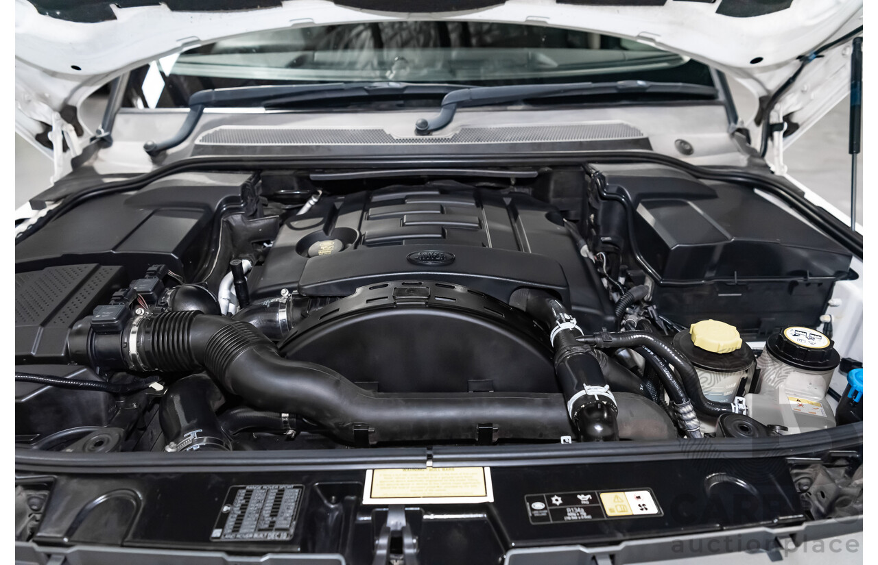 04/2011 Land Rover Range Rover Sport 3.0 TDV6 (4x4) MY10 White 4d Wagon Turbo Diesel 3.0L