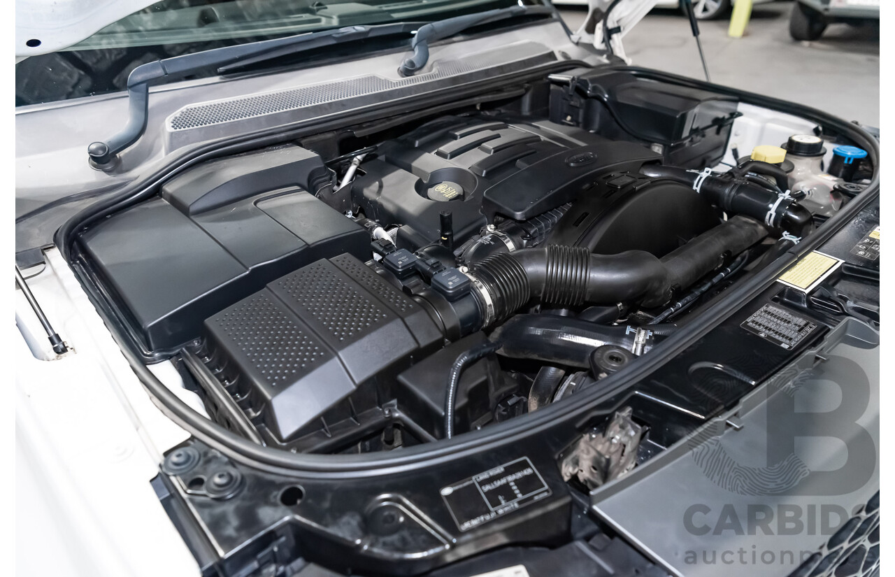 04/2011 Land Rover Range Rover Sport 3.0 TDV6 (4x4) MY10 White 4d Wagon Turbo Diesel 3.0L