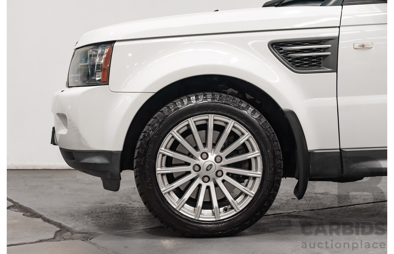 04/2011 Land Rover Range Rover Sport 3.0 TDV6 (4x4) MY10 White 4d Wagon Turbo Diesel 3.0L