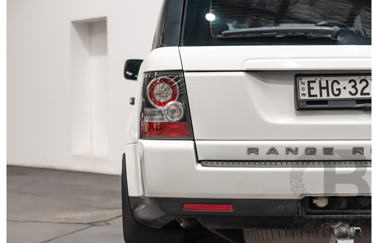 04/2011 Land Rover Range Rover Sport 3.0 TDV6 (4x4) MY10 White 4d Wagon Turbo Diesel 3.0L