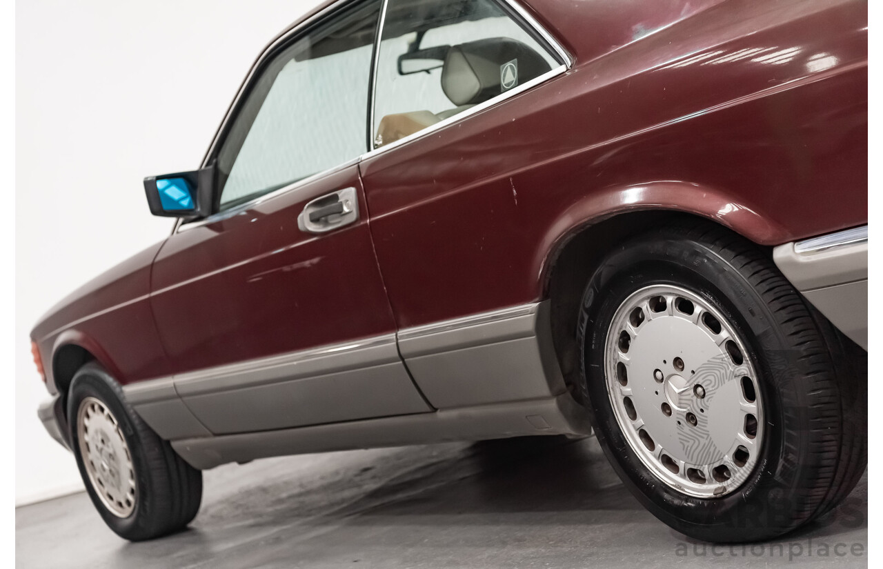 5/1988 Mercedes Benz 560 SEC W126 2d Coupe Pajettrot Maroon Metallic V8 5.5L