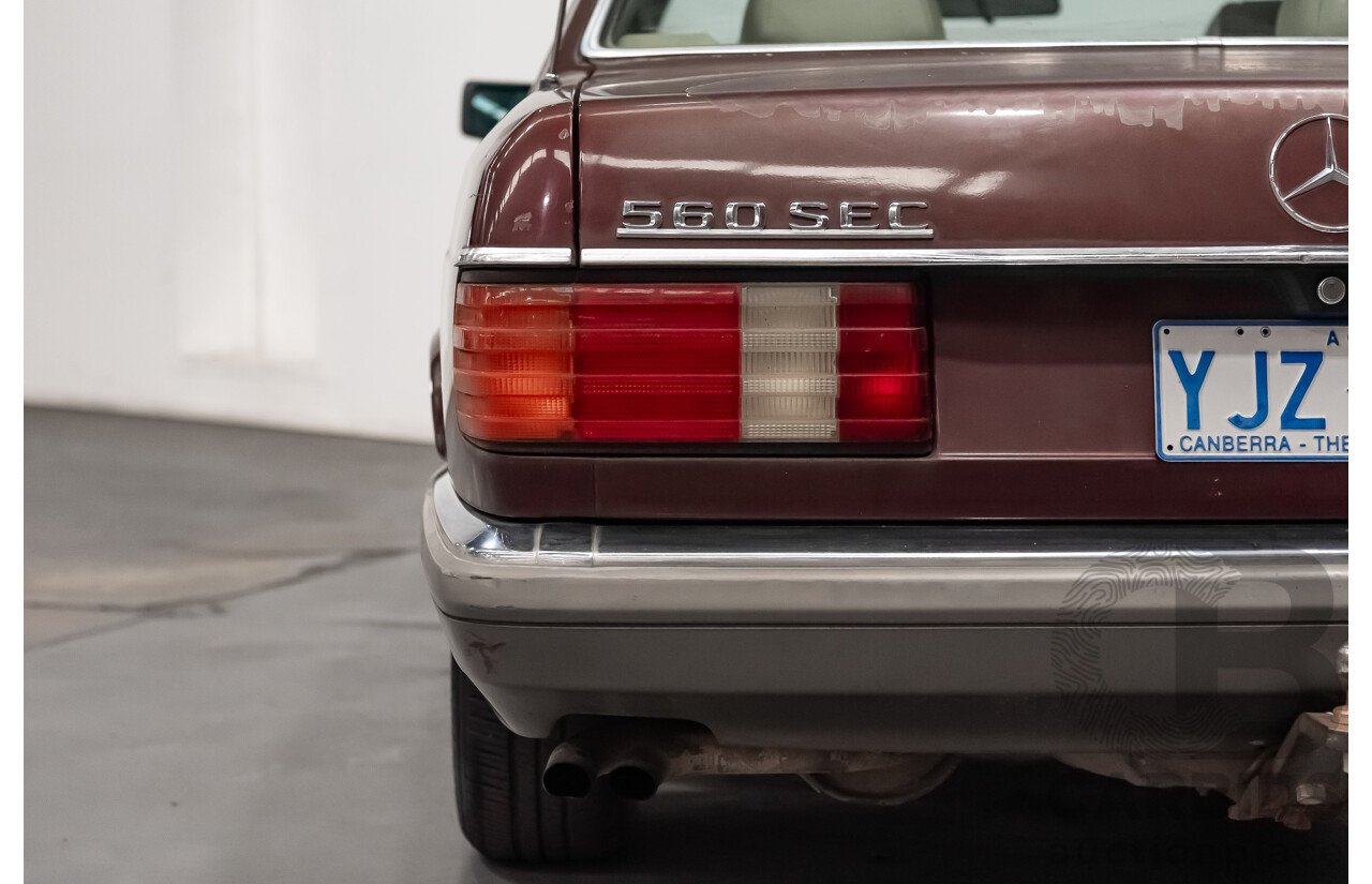5/1988 Mercedes Benz 560 SEC W126 2d Coupe Pajettrot Maroon Metallic V8 5.5L
