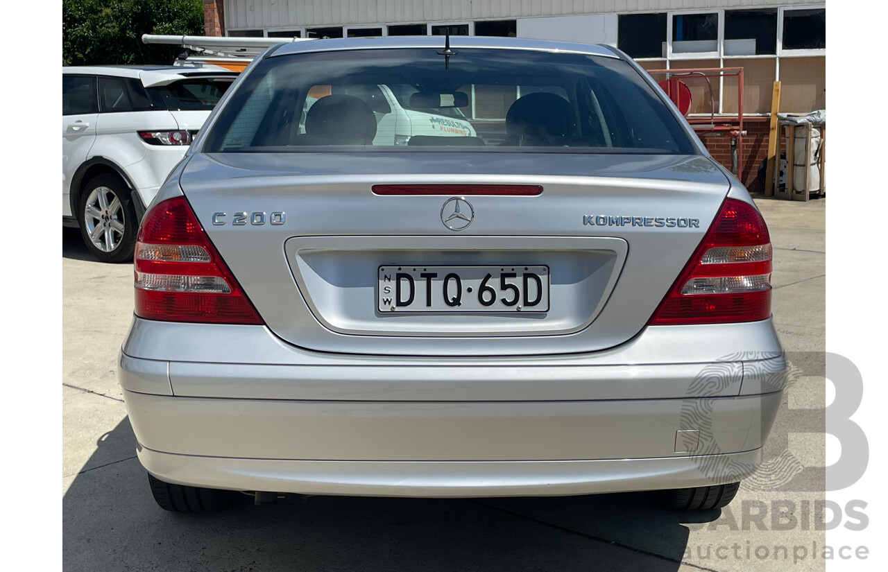 12/04 Mercedes-Benz C200 KOMPRESSOR CLASSIC RWD W203 4D Sedan Silver 1.8L