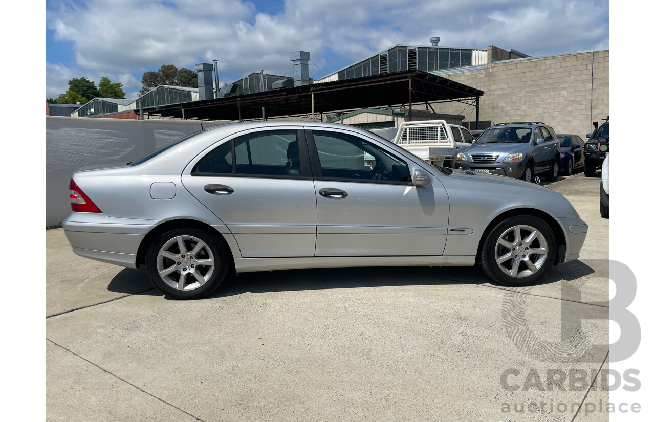 12/04 Mercedes-Benz C200 KOMPRESSOR CLASSIC RWD W203 4D Sedan Silver 1.8L