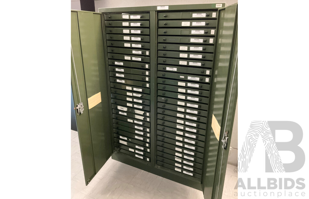 Large Metal Multi Drawer Storage Collectors Cabinets