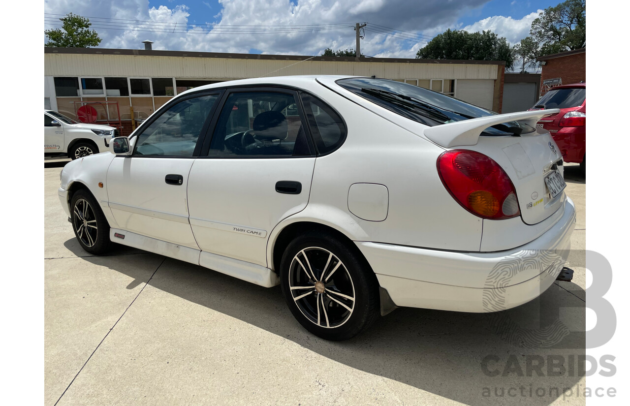 06/01 Toyota Corolla LEVIN SECA FWD AE112R 5D Liftback White 1.8L