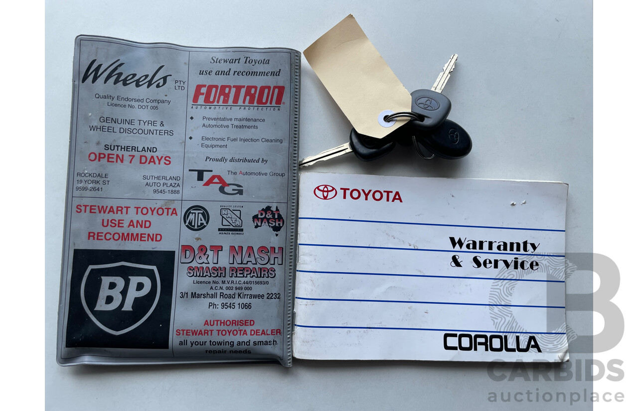 06/01 Toyota Corolla LEVIN SECA FWD AE112R 5D Liftback White 1.8L