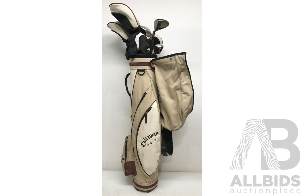Vintage Set of 7 Callaway Golf Clubs and Bag