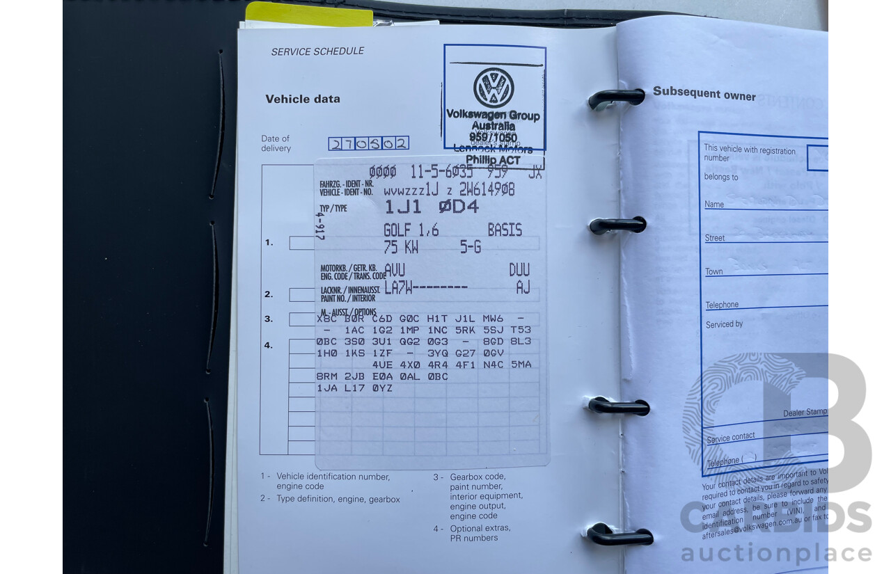 5/2002 Volkswagen Golf 1.6 S  5d Hatchback Silver 1.6L