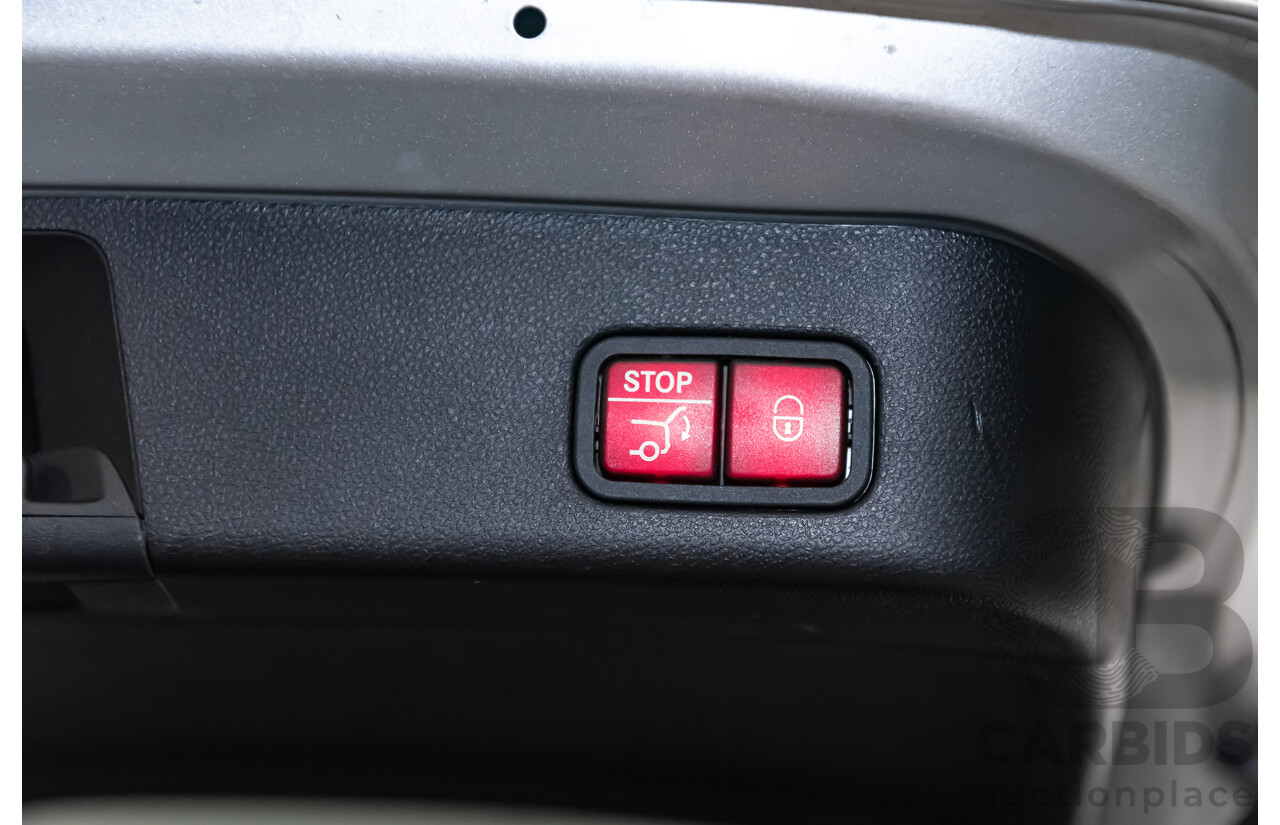 1/2014 Mercedes Benz ML 63 AMG (4x4) 166 MY14 4d Wagon Iridium Silver Metallic Twin Turbo V8 5.5L