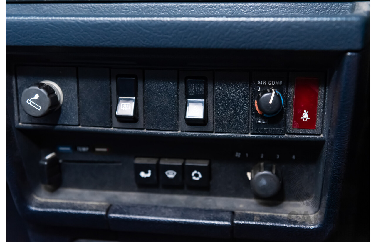 9/1990 Volvo 240 GL  4d Sedan White 2.3L