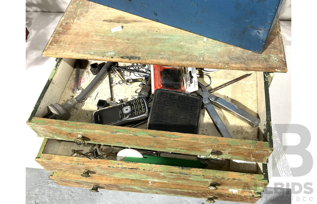 Rustic Timber Drawers and Tin Lined Esky