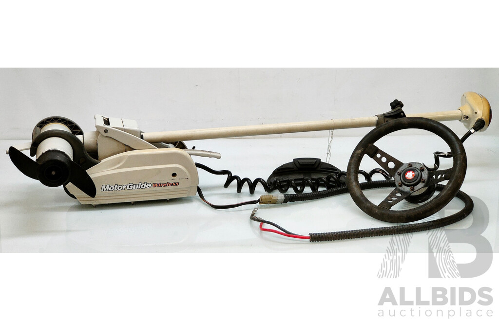 MotorGuide W55 Trolling Motor and Holden Steering Wheel