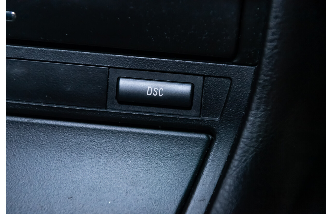 5/2004 BMW 325i E46 M-Sport Package 4d Sedan Messing Brass Metallic 2.5L - Individual Optioned