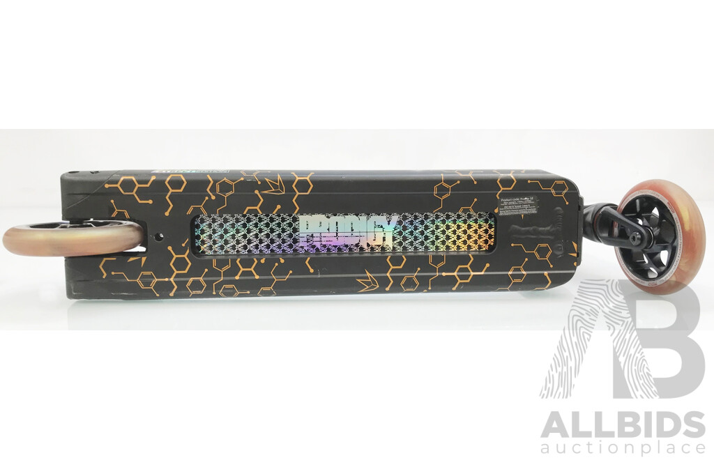 PRODIGY Series 8 Street Edition