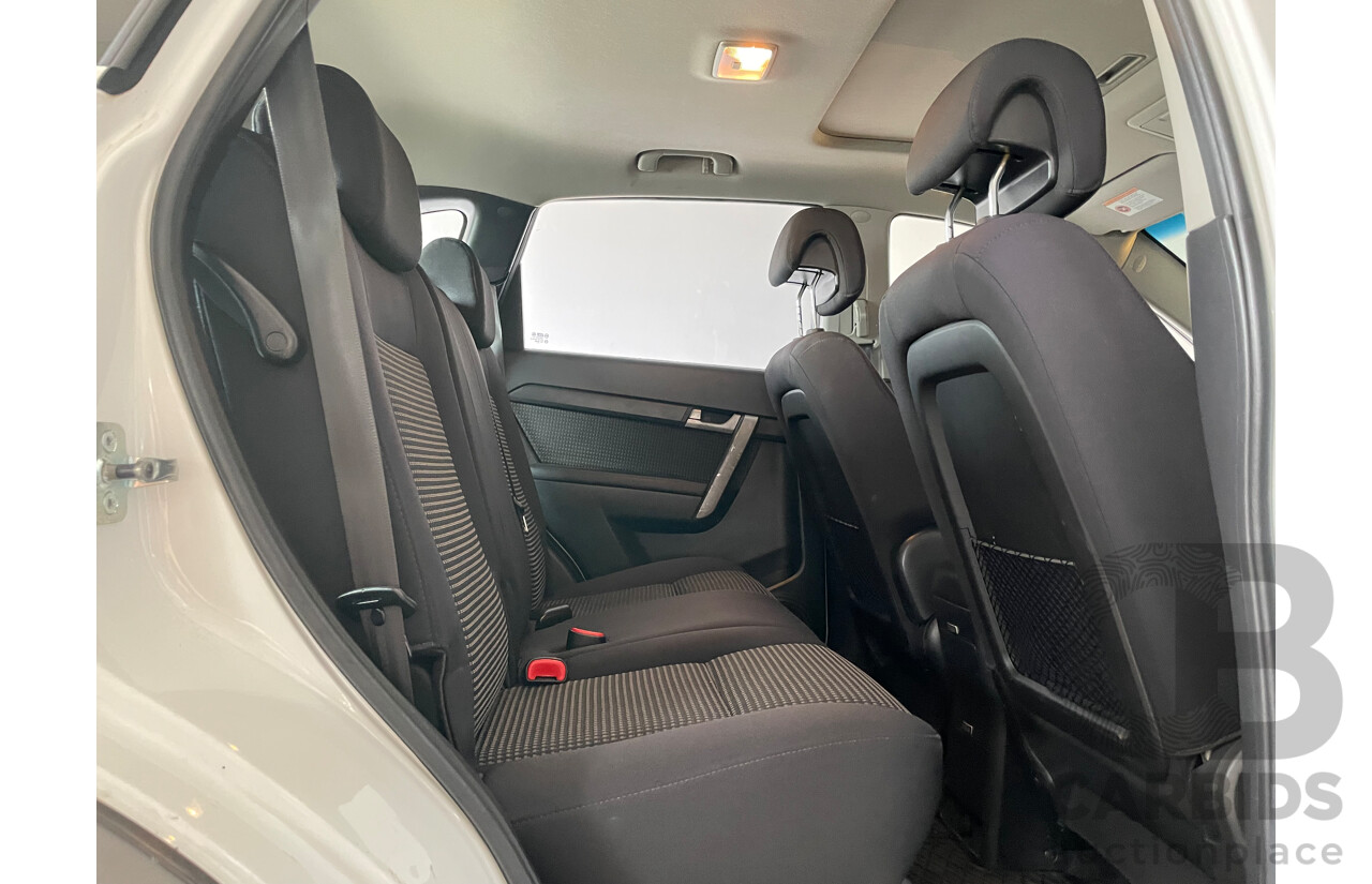 12/09 Holden Captiva SX (4x4) 4x4 CG MY10 4D Wagon White 2.0L