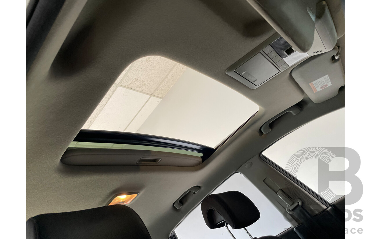 12/09 Holden Captiva SX (4x4) 4x4 CG MY10 4D Wagon White 2.0L