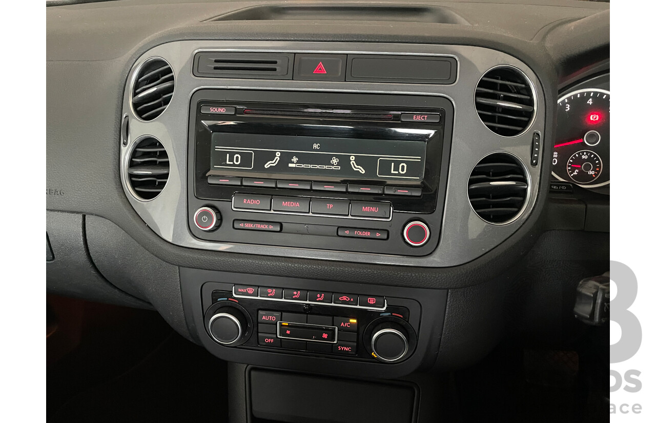 05/14 Volkswagen Tiguan 132 TSI PACIFIC AWD 5NC MY14 4D Wagon Grey 2.0L