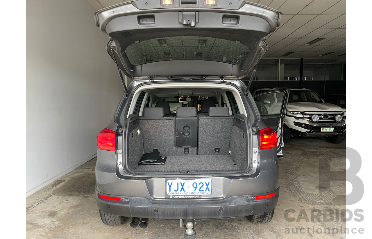 05/14 Volkswagen Tiguan 132 TSI PACIFIC AWD 5NC MY14 4D Wagon Grey 2.0L