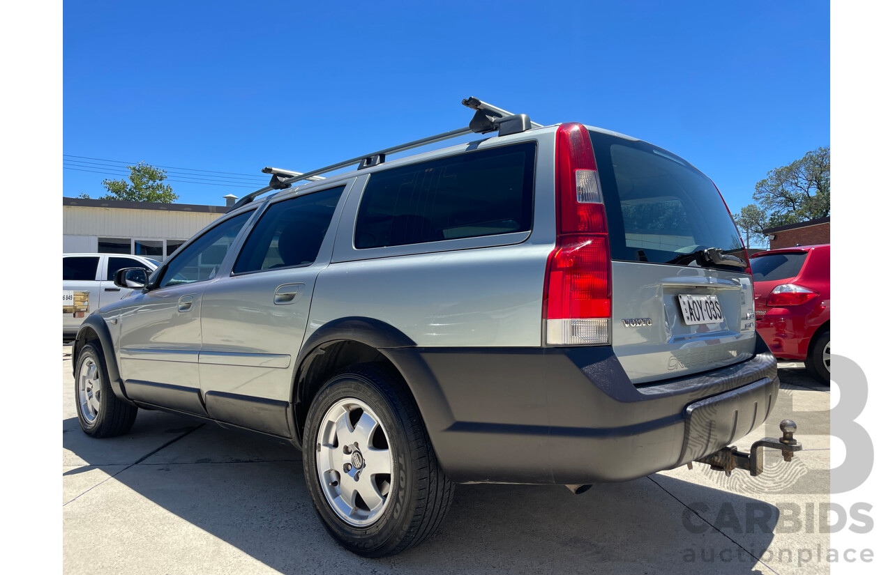 10/03 Volvo Xc70 CROSS COUNTRY AWD  4D Wagon Green 2.5L