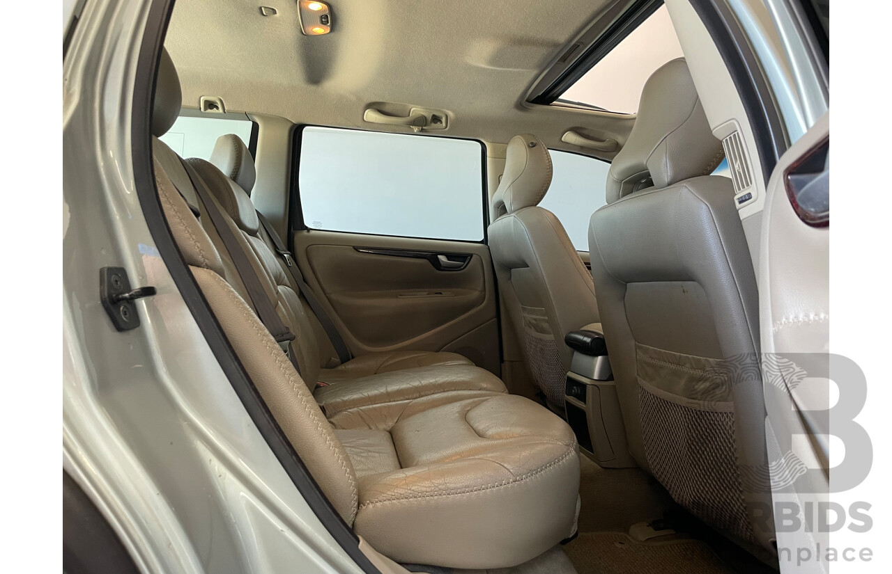 10/03 Volvo Xc70 CROSS COUNTRY AWD  4D Wagon Green 2.5L