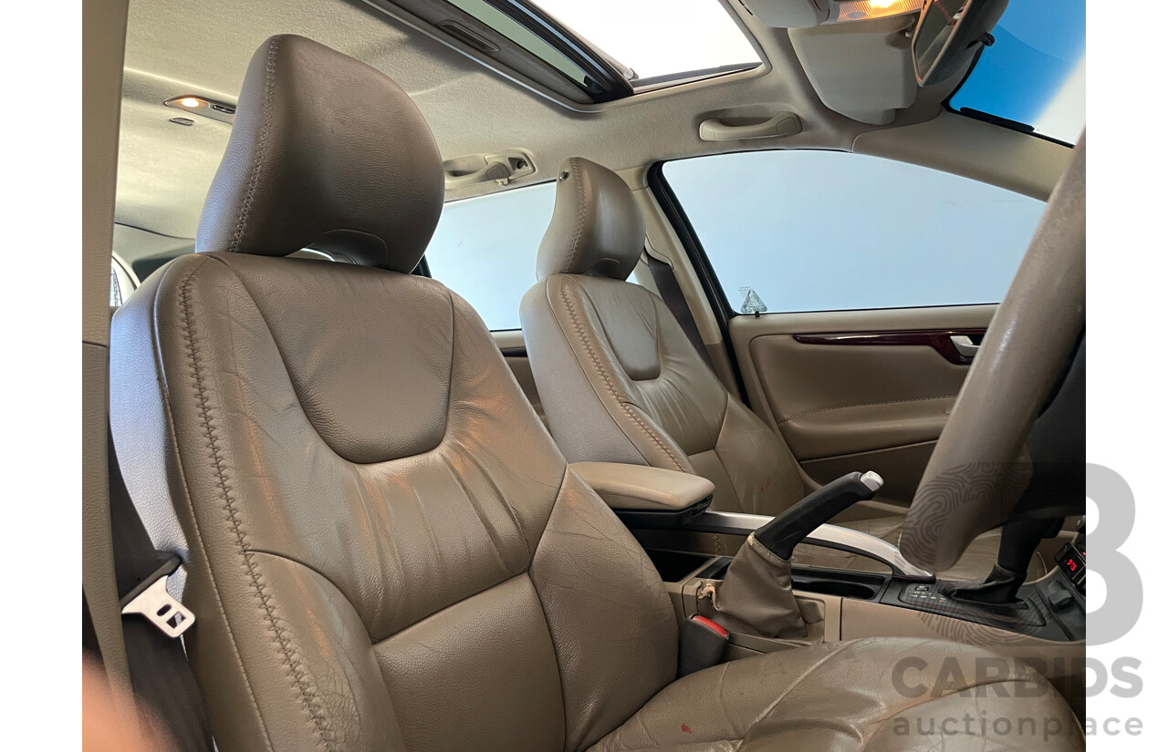 10/03 Volvo Xc70 CROSS COUNTRY AWD  4D Wagon Green 2.5L