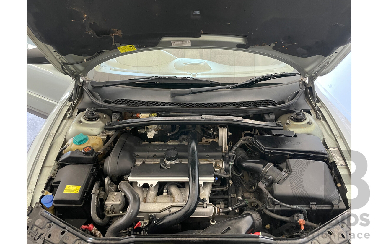 10/03 Volvo Xc70 CROSS COUNTRY AWD  4D Wagon Green 2.5L