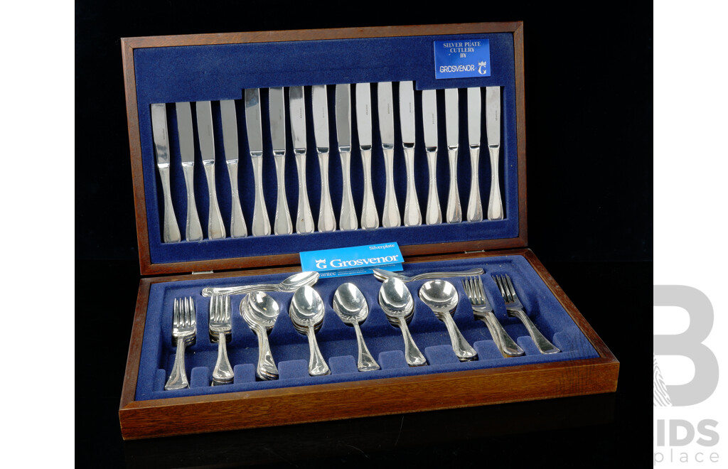 56 PIece Silver Plate Grosvener Flatwear Set in Wooden Case
