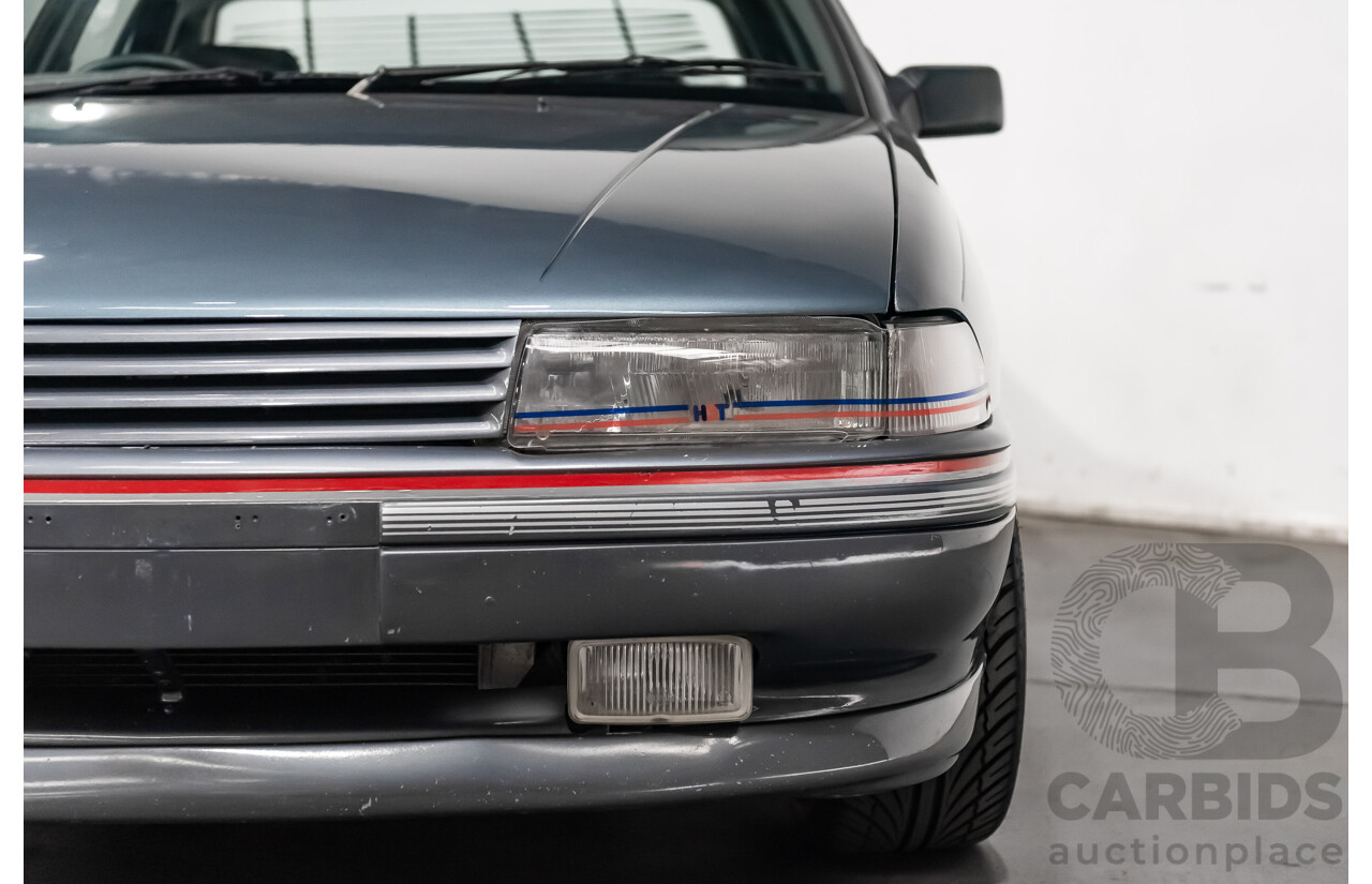 3/1990 Holden Commodore SS VN 4d Sedan A9F Atlas Grey V8 5.0L
