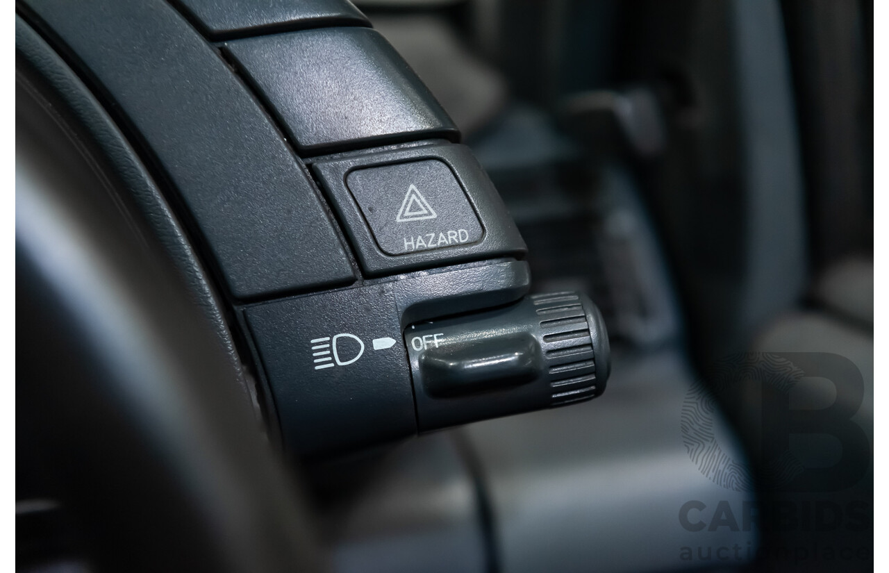 3/1990 Holden Commodore SS VN 4d Sedan A9F Atlas Grey V8 5.0L