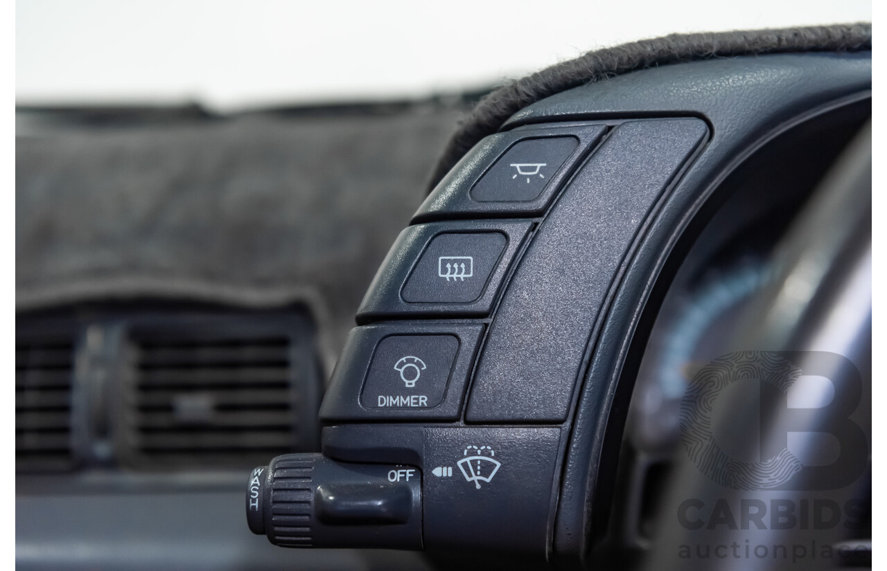 3/1990 Holden Commodore SS VN 4d Sedan A9F Atlas Grey V8 5.0L