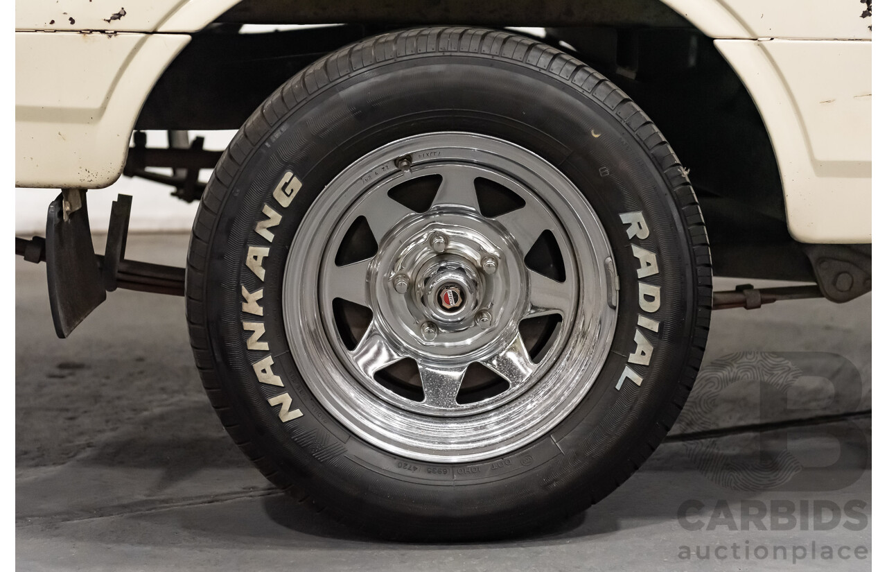 12/1977 Toyota Hilux RN27 2d Utility Tub Back Cream 18R 2.0L