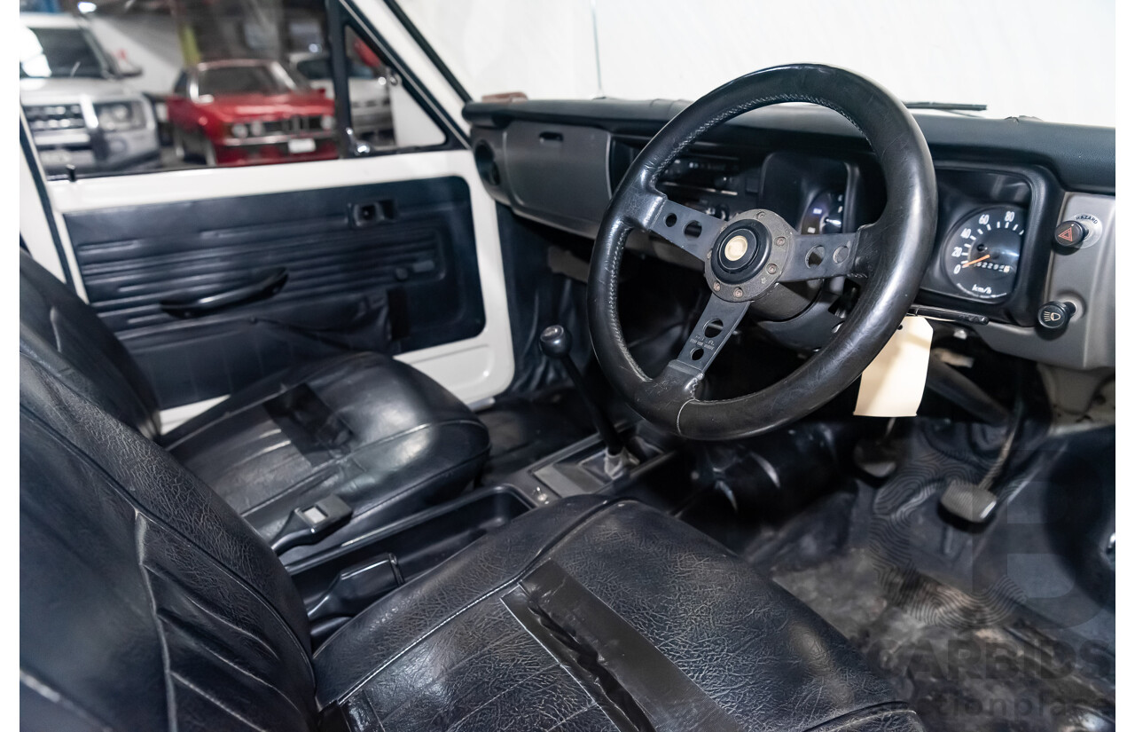 12/1977 Toyota Hilux RN27 2d Utility Tub Back Cream 18R 2.0L