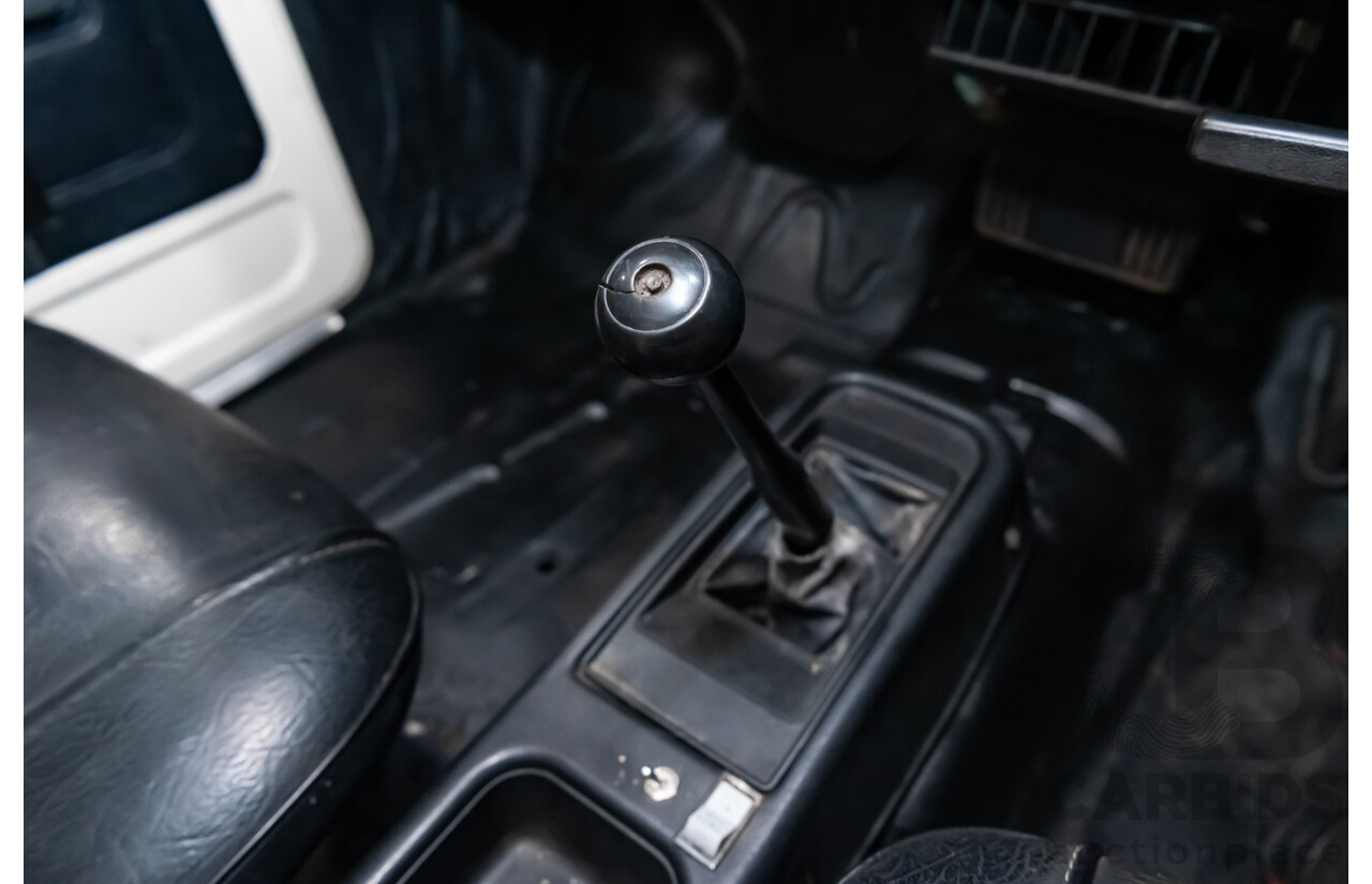 12/1977 Toyota Hilux RN27 2d Utility Tub Back Cream 18R 2.0L