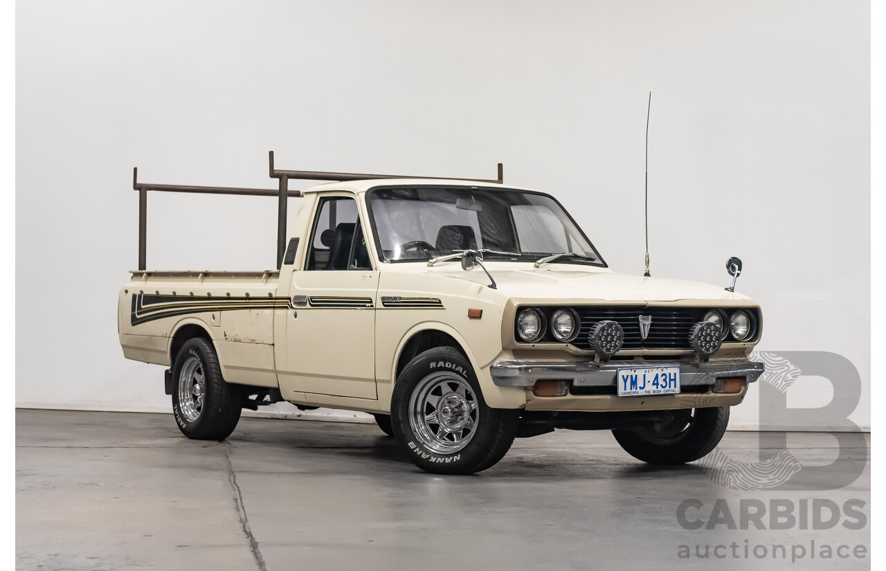 12/1977 Toyota Hilux RN27 2d Utility Tub Back Cream 18R 2.0L