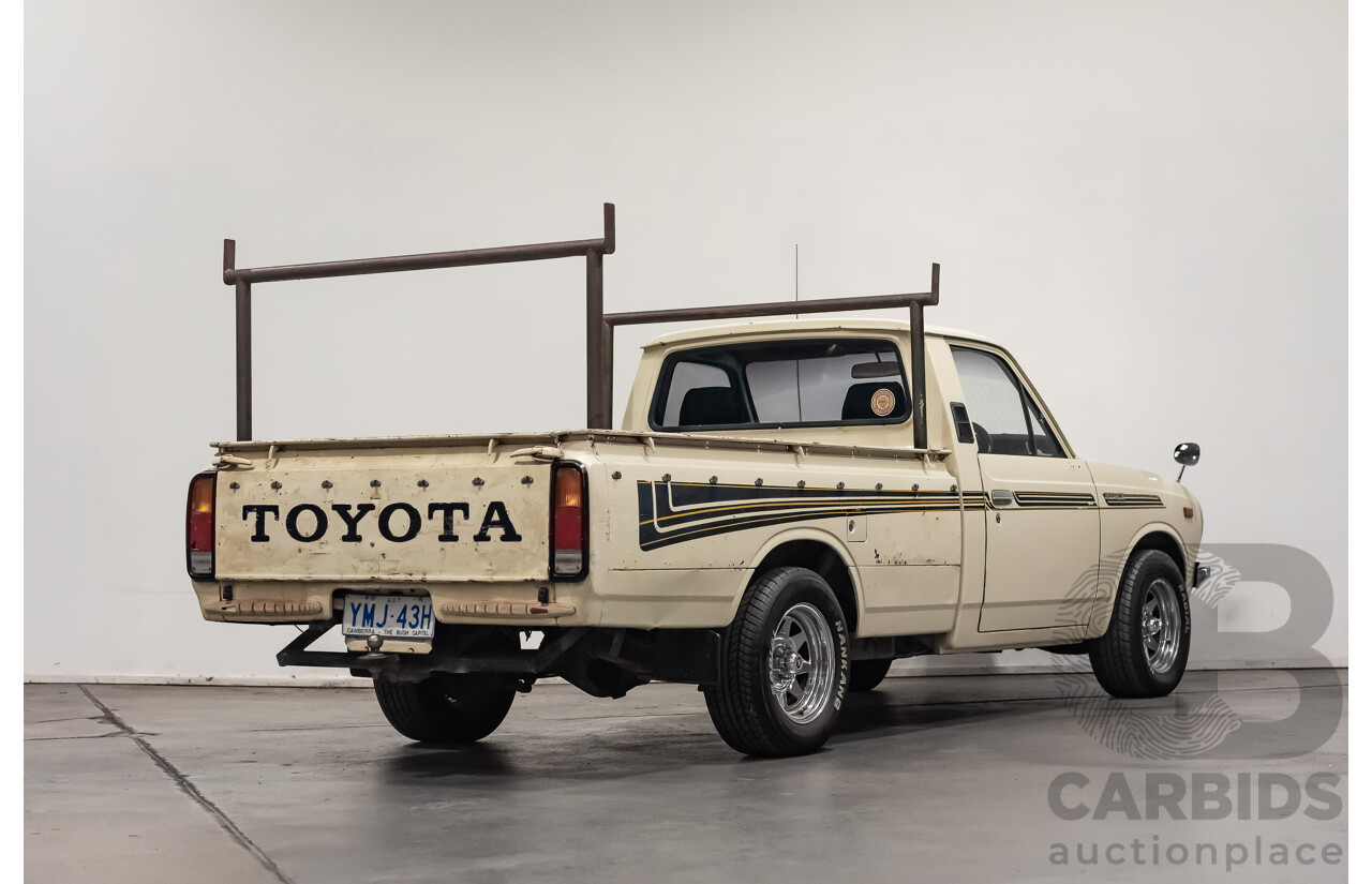 12/1977 Toyota Hilux RN27 2d Utility Tub Back Cream 18R 2.0L