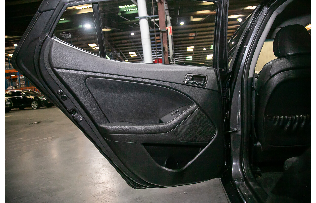 3/2012 Kia Optima Si TF 4d Sedan Grey 2.4L