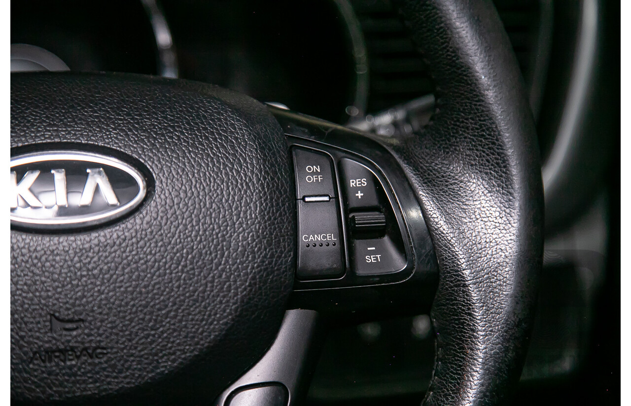 3/2012 Kia Optima Si TF 4d Sedan Grey 2.4L