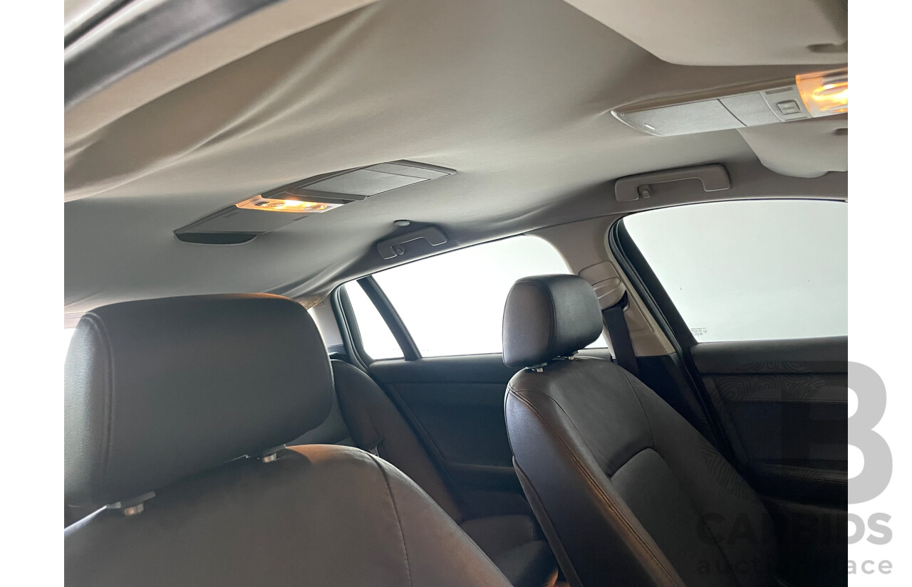 10/08 Holden Calais  RWD VE MY09 4D Sportwagon White 3.6L