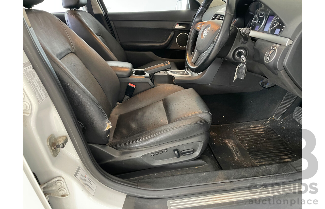 10/08 Holden Calais  RWD VE MY09 4D Sportwagon White 3.6L